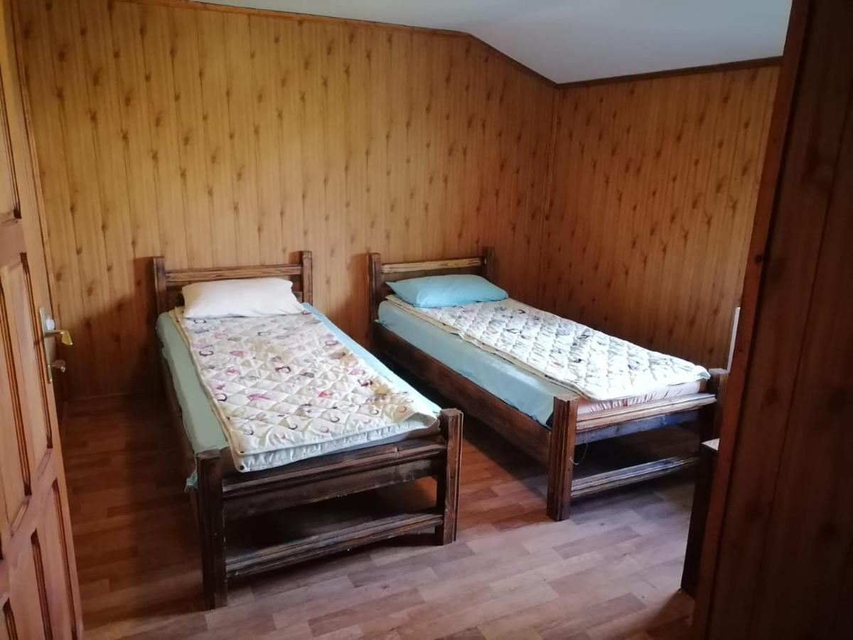 La Elvetian Hotel Iasi Buitenkant foto